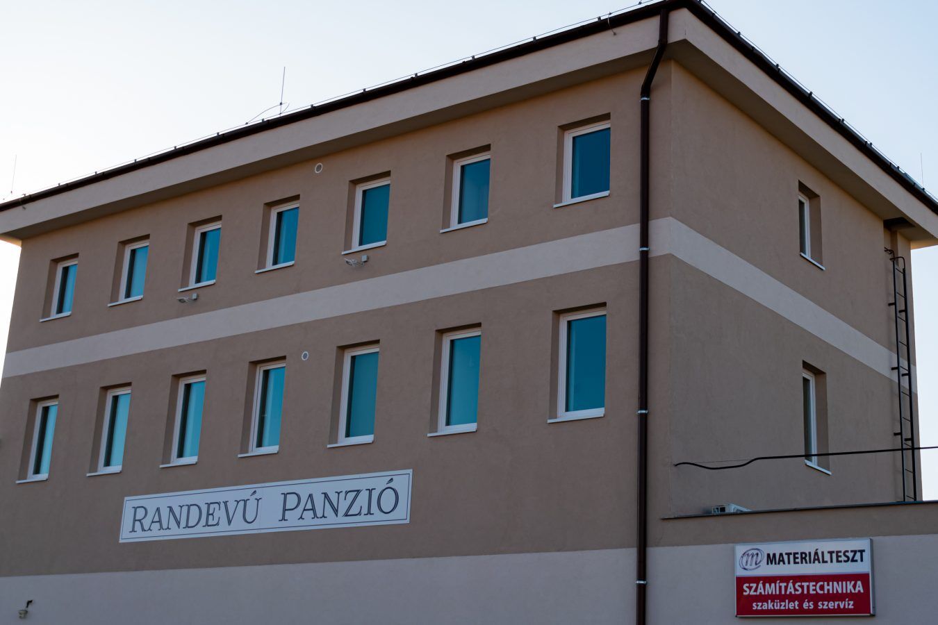 Randevu Panzio Bed and Breakfast Sopron Buitenkant foto